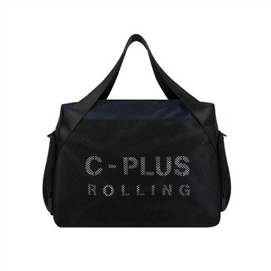 Apakah ada tas olahraga wanita dengan tali bahu yang bisa dilepas?